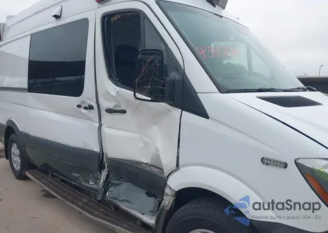 2014 Mercedes-Benz Sprinter 2500 Normal Roof from USA, damaged, VIN WD3PE7CD5E5905393